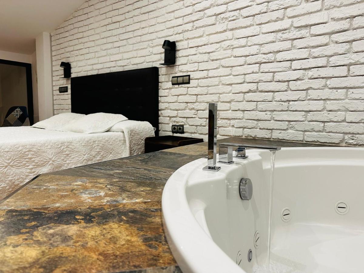 Suite Sorpresa Vut La Taberna Arenas de San Pedro Exteriér fotografie